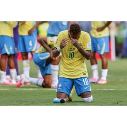 Neymars mål var ikke nok til at redde Brasiliens sejr Neymars mål var ikke nok til at redde Brasiliens sejr